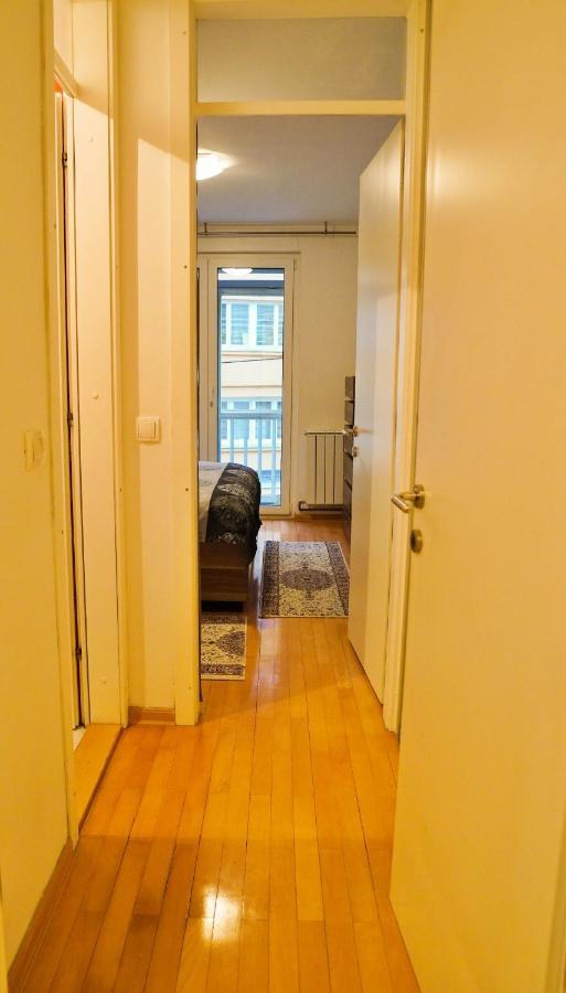 סראייבו City Center Grand Apartment - Three-Bedroom, Free Parking מראה חיצוני תמונה