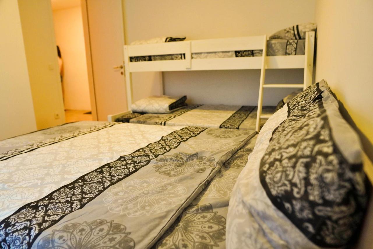 סראייבו City Center Grand Apartment - Three-Bedroom, Free Parking מראה חיצוני תמונה