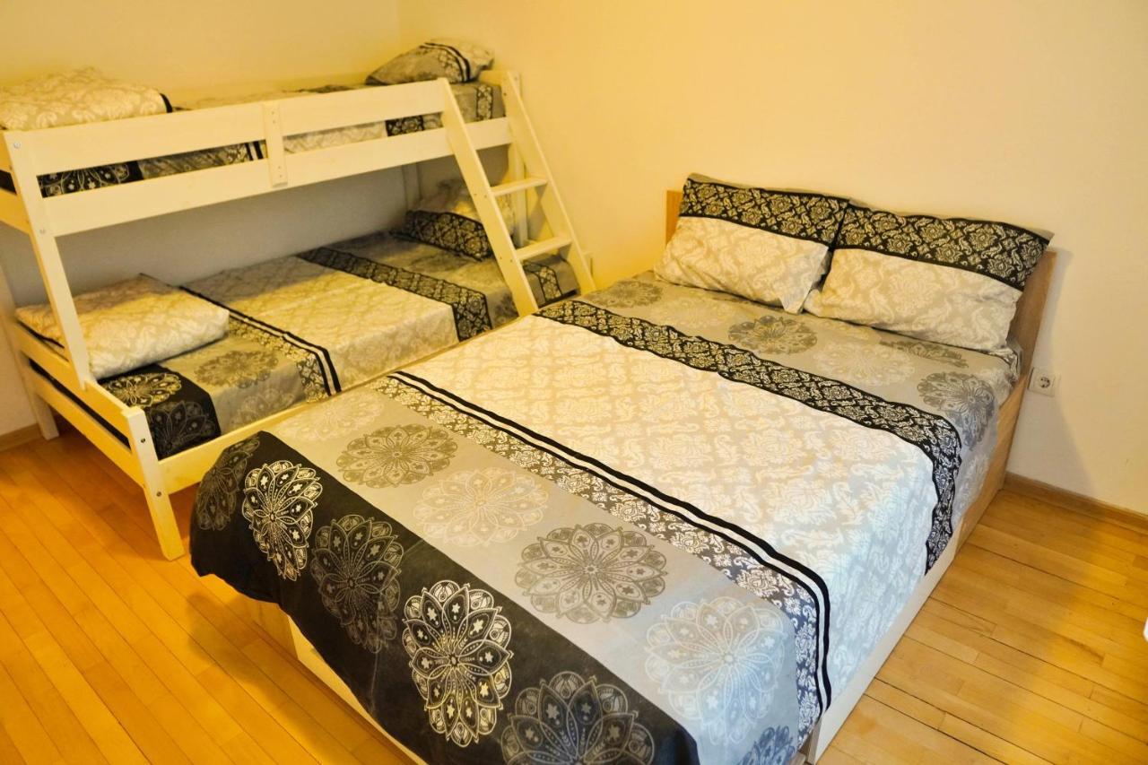 סראייבו City Center Grand Apartment - Three-Bedroom, Free Parking מראה חיצוני תמונה