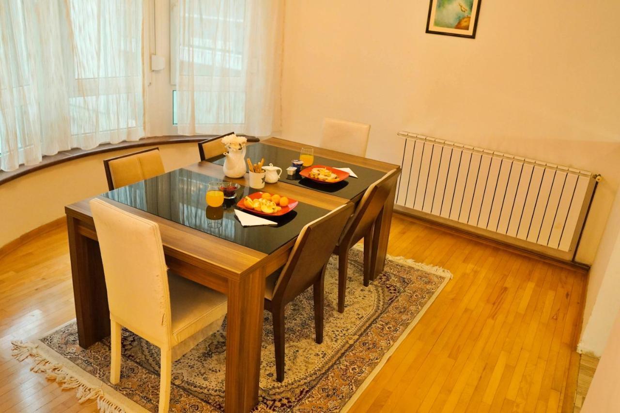 סראייבו City Center Grand Apartment - Three-Bedroom, Free Parking מראה חיצוני תמונה